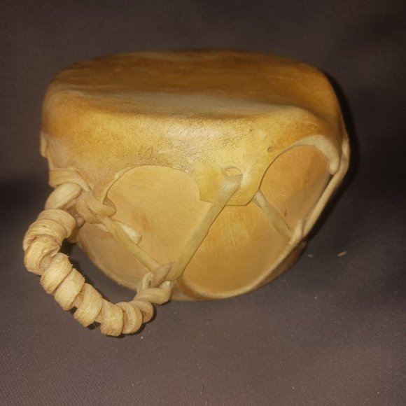 Vintage Handmade Native American Drum - Picture 4 of 6